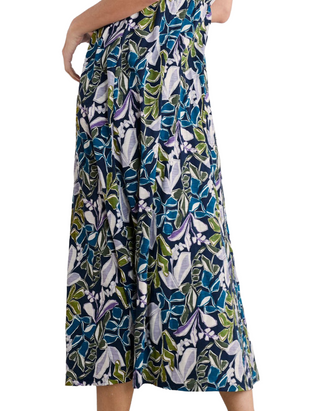 Women's Sleeveless Polmanter Dress in Linear Leaves Maritime