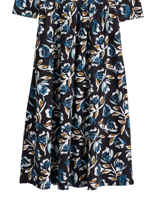 Women's Emily Waisted Dress in Black Feather Flower Onyx