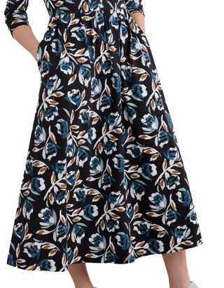 Women's Emily Waisted Dress in Black Feather Flower Onyx