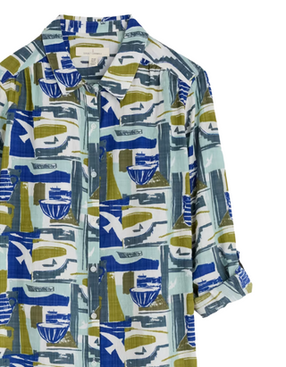 Women's Wren Flutter Shirt in Green Windowscape Sketch Chalk