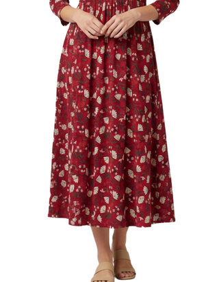 Women's 3/4 Sleeve 3/4 Nancy Dress in Winter Wildflower Carmine