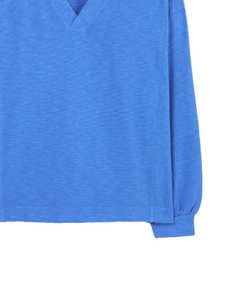 Women's Gigi V Neck Sweatshirt in Mid Blue