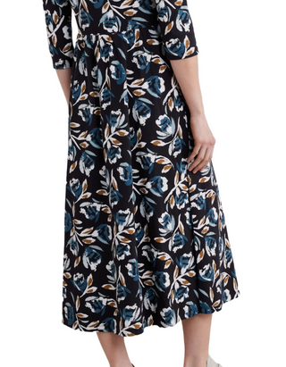 Women's Emily Waisted Dress in Black Feather Flower Onyx