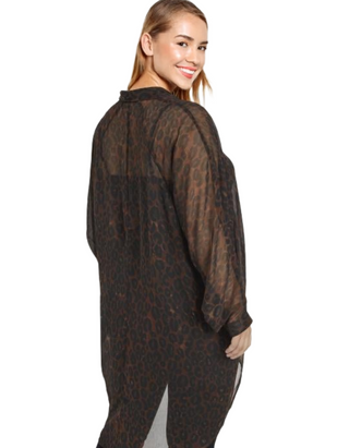 Women's Curve Leopard Print Longline Shirt in Chocolate Brown (Imperfect)