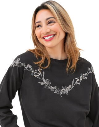 Women's Long Sleeve Embroidered Crew Sweat Top in Black (Imperfect)