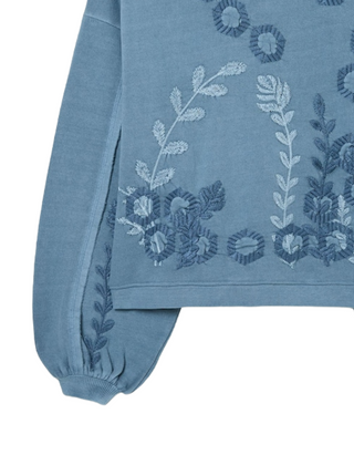 Women's Beeble Embroidered Crew Sweatshirt in Indigo Blue