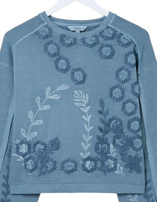 Women's Beeble Embroidered Crew Sweatshirt in Indigo Blue