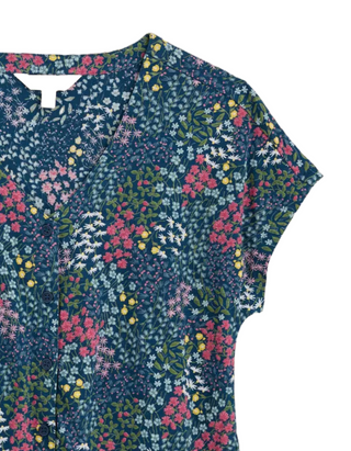 Women's Short Sleeve Studio Glass V-neck Jersey Top in Coastal Meist