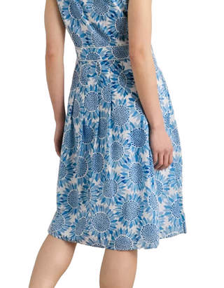 Women's Sleeveless Villa Garden Dress in Blue Sunflower