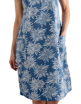 Women's River Cove Shift Dress in Sea Flower Dark Blue