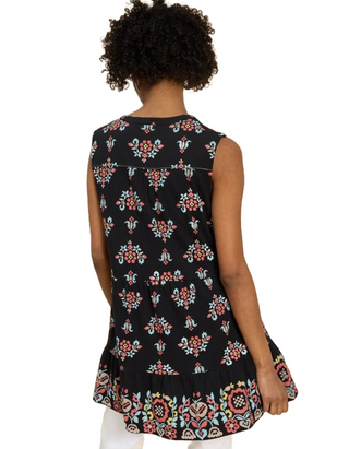 Women's Macie Floral Tunic Top in Black/Multi