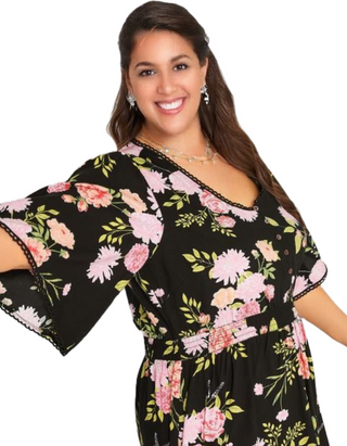 Women's Curve  Plus Size Floral Maxi Dress in Black