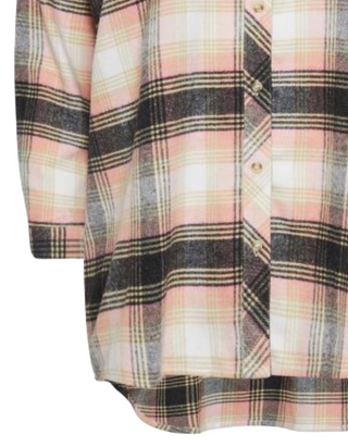 Women's Curve Plus Size Check Print Boyfriend Shirt in Pink