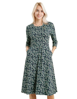 Women's April Jersey Dress In Sweet Leaves Maritime Stem (IMPERFECT)