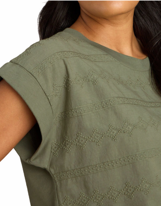 Women's Short Sleeve Betty Broderie T-Shirt in Green