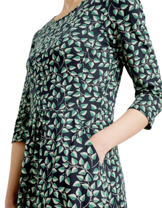 Women's April Jersey Dress In Sweet Leaves Maritime Stem (IMPERFECT)