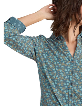 Women's Annie Cotton Jersey Shirt in Spotted Green Spirals