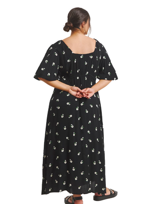 Women's Plus Size Floral Print Crinkle Midi Dress in Black Daisy