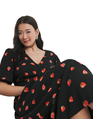 Womens Short Sleeve Fruit Print Crinkle Wrap Midi Dress in Black