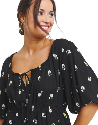 Women's Plus Size Floral Print Crinkle Midi Dress in Black Daisy