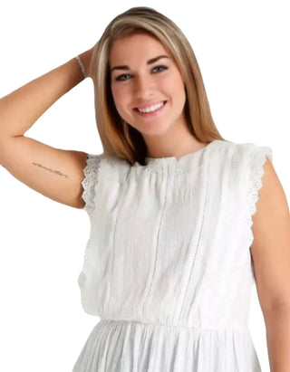 Women's Curve Crinkle Dobby Peplum Top in White (Imperfect)