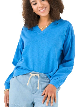 Women's Gigi Mid Blue V-Neck Sweatshirt in Blue (Imperfect)