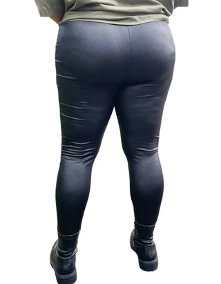 Women's Plus Size PU Leather Leggings in Black