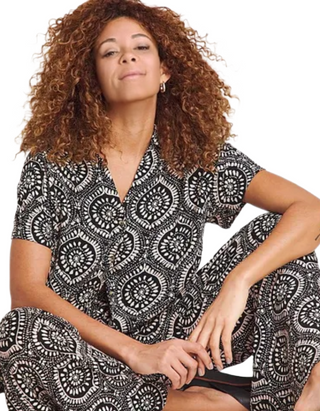 Women's Short Sleeve Resort Shirt In Black